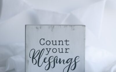 white and black i love you print box